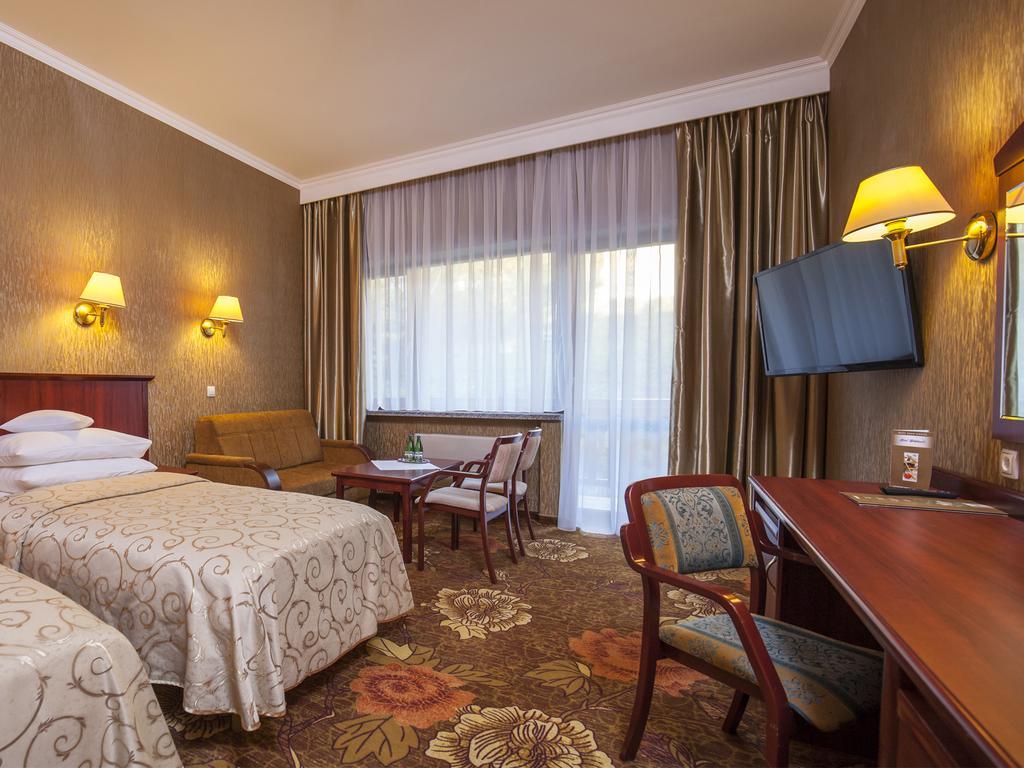 Hotel Golebiewski Wisla Room photo